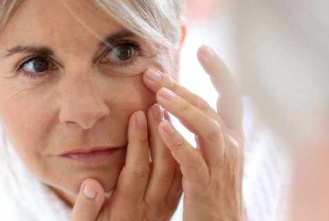 How to pick up cream against wrinkles 45+