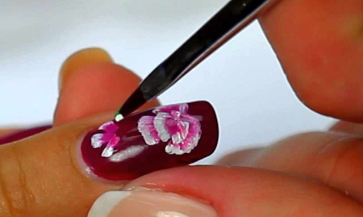How to draw acrylic on nails