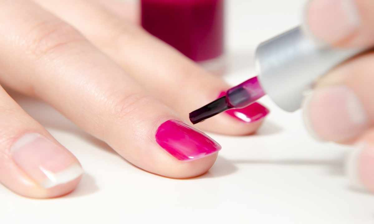 What is gel manicure