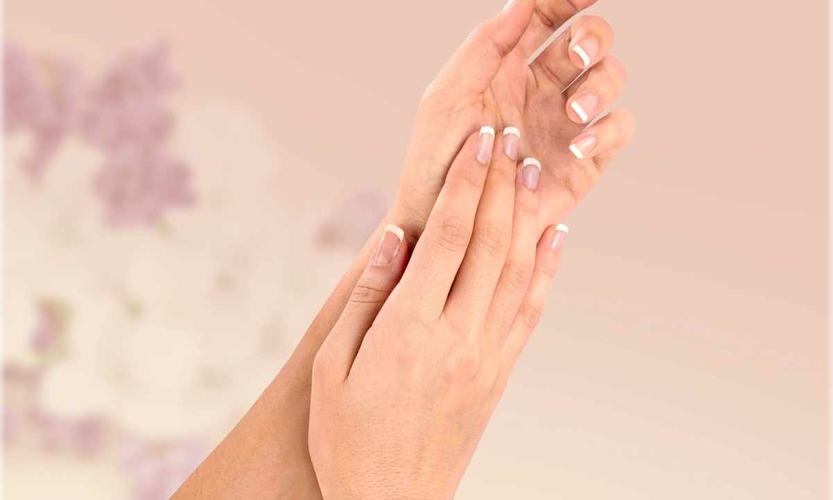 How to strengthen the nails gel