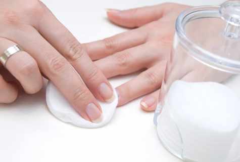 How to remove biogel from nails