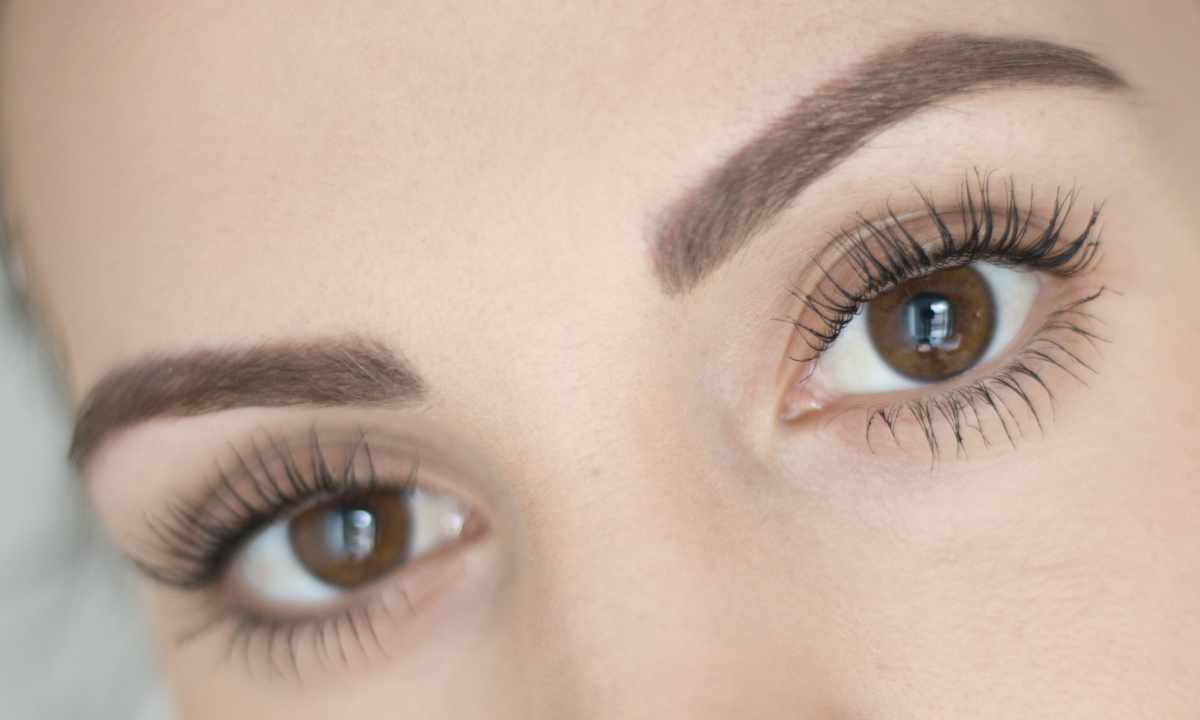 Rules of care for eyelashes