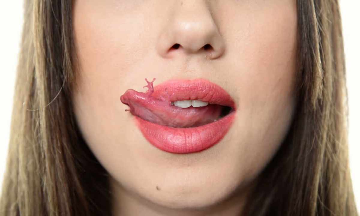 Secretion of seductive lips