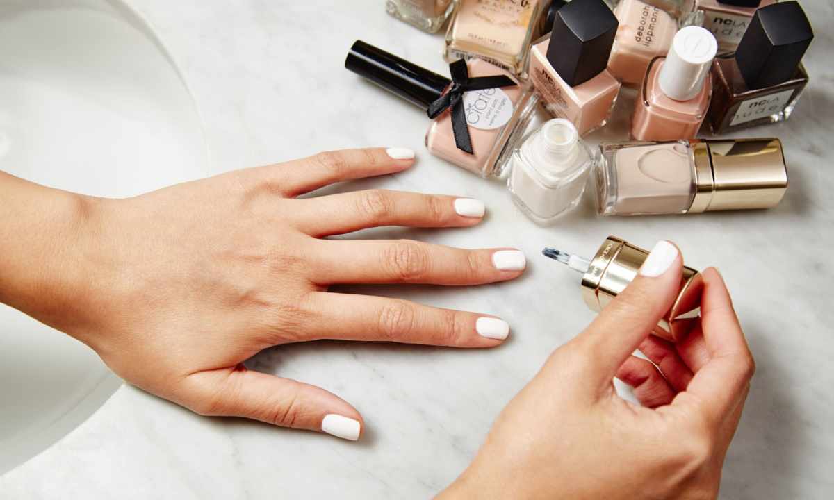 How exactly to make up nails