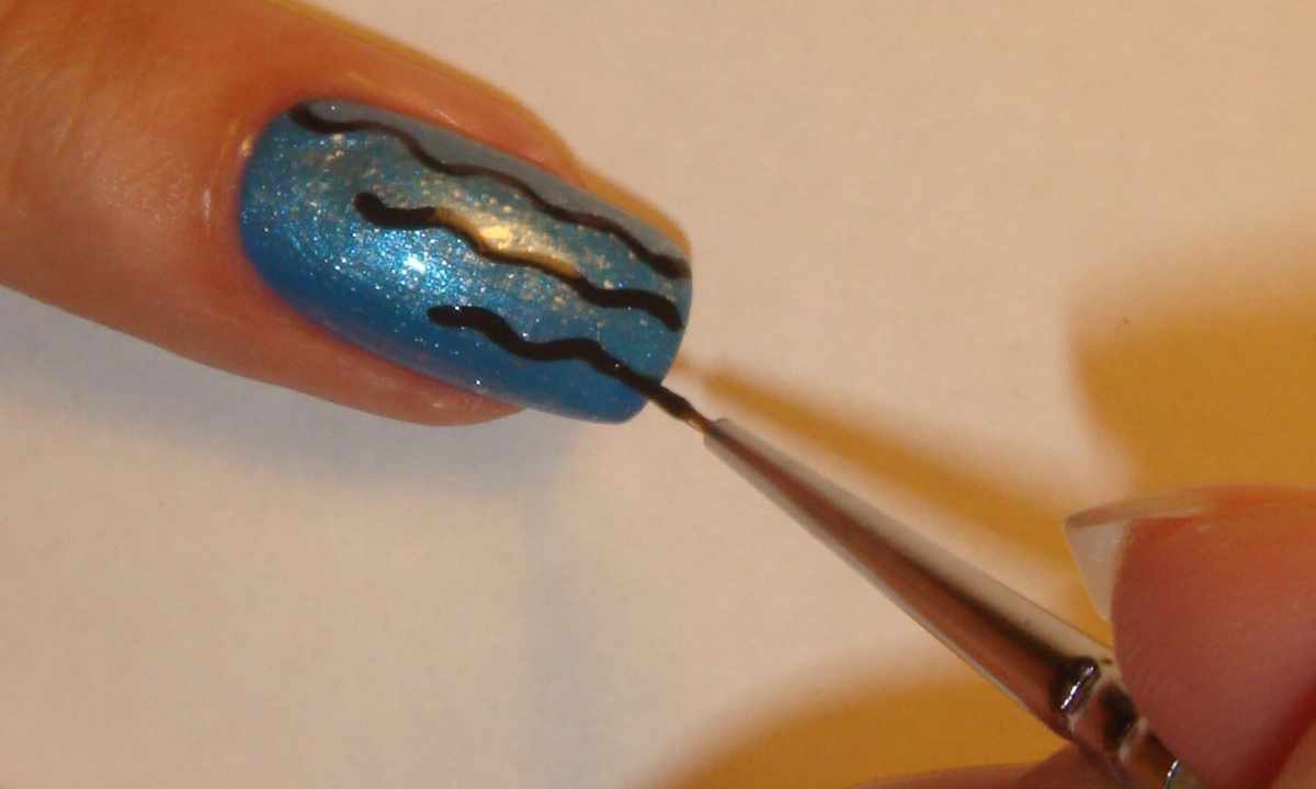 How to draw pictures on nails