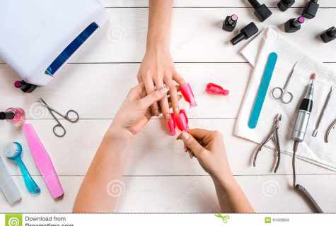 What is hardware manicure