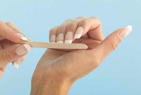 How to correct shape of nails