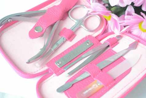 What tools are necessary for manicure