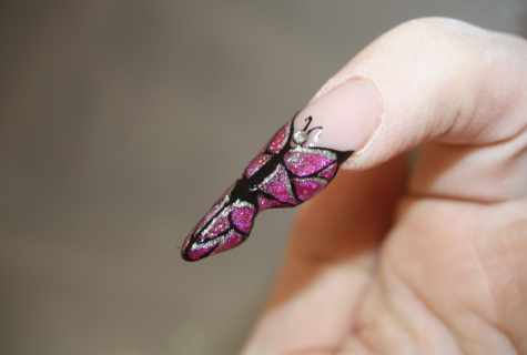 How to draw butterfly on nails
