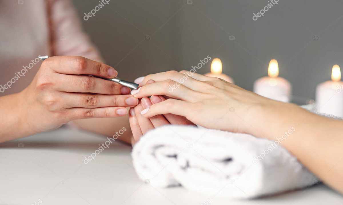 Rules of manicure in house conditions