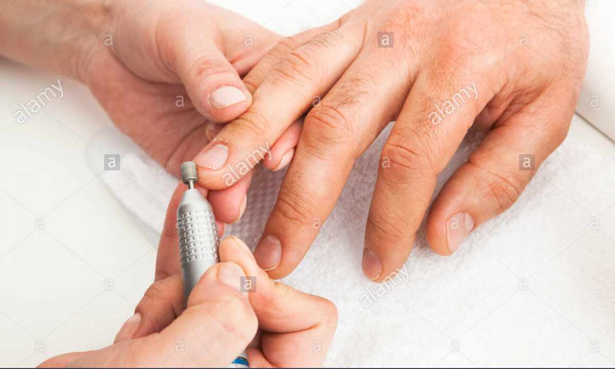 Types and features of men's manicure