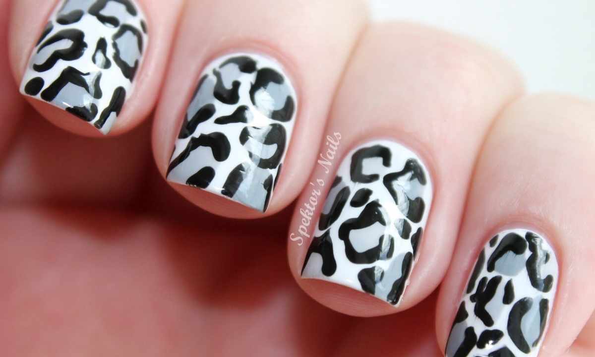 How to make the drawing ""leopard"" on nails?