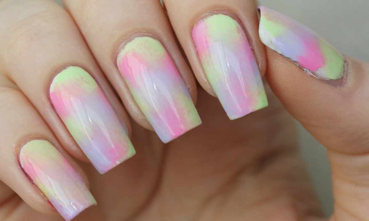 How to make gradient on nails