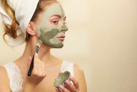 Masks from cosmetic clay for problem skin