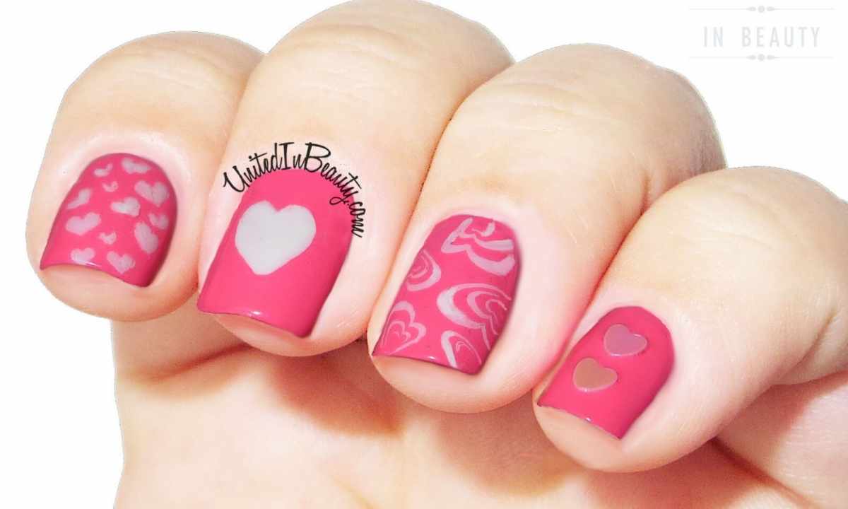 How to draw hearts in manicure