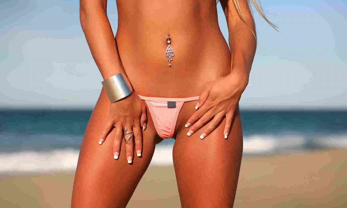 Vaksing of area of bikini