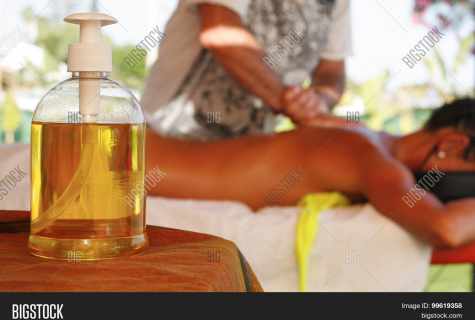 How to make massage oil in house conditions