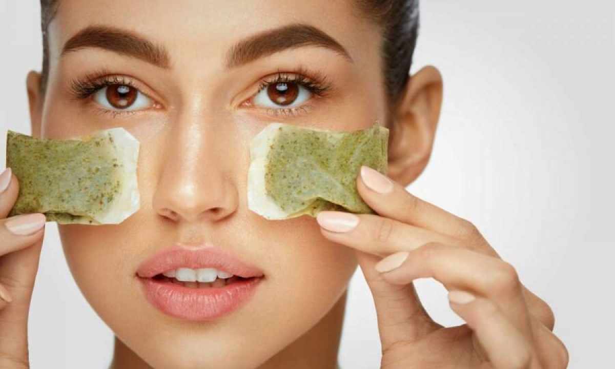 How to remove brilliant green from skin