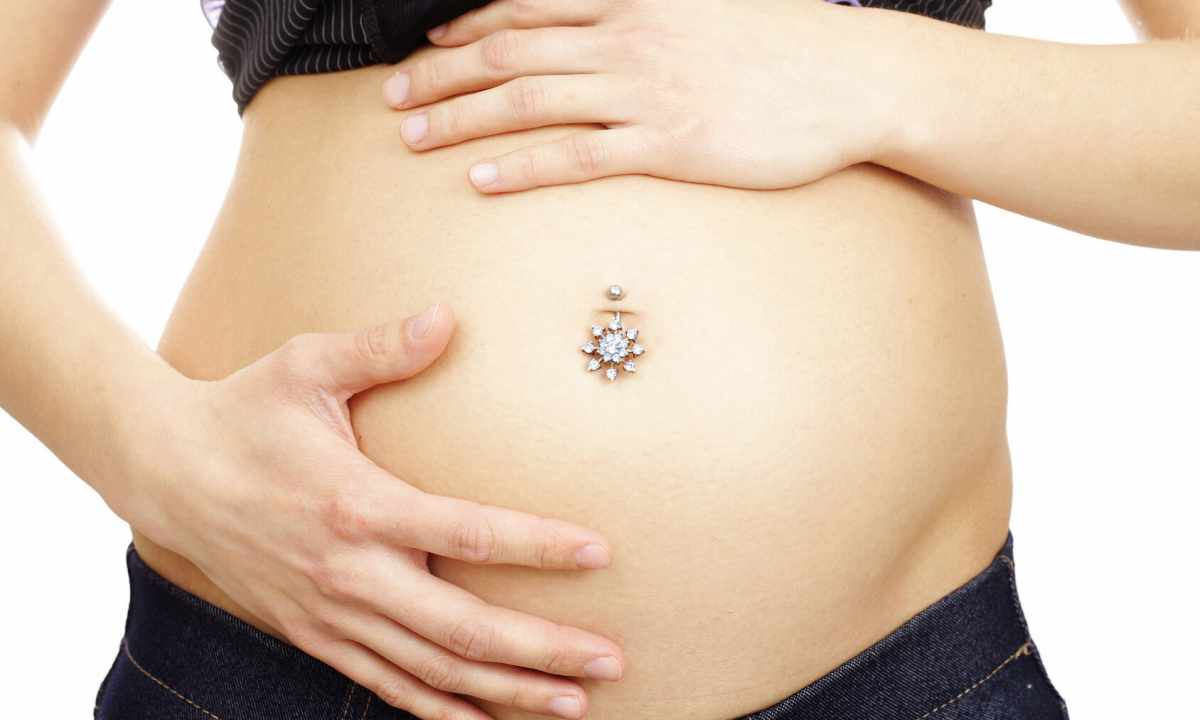 What will become with navel piercing during pregnancy