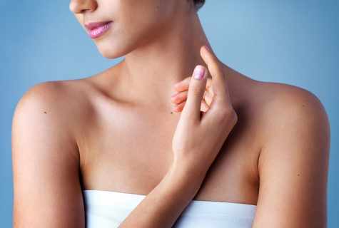 Care for skin of breast and neck