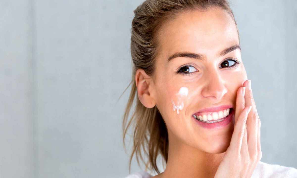 How to moisturize the dry skin