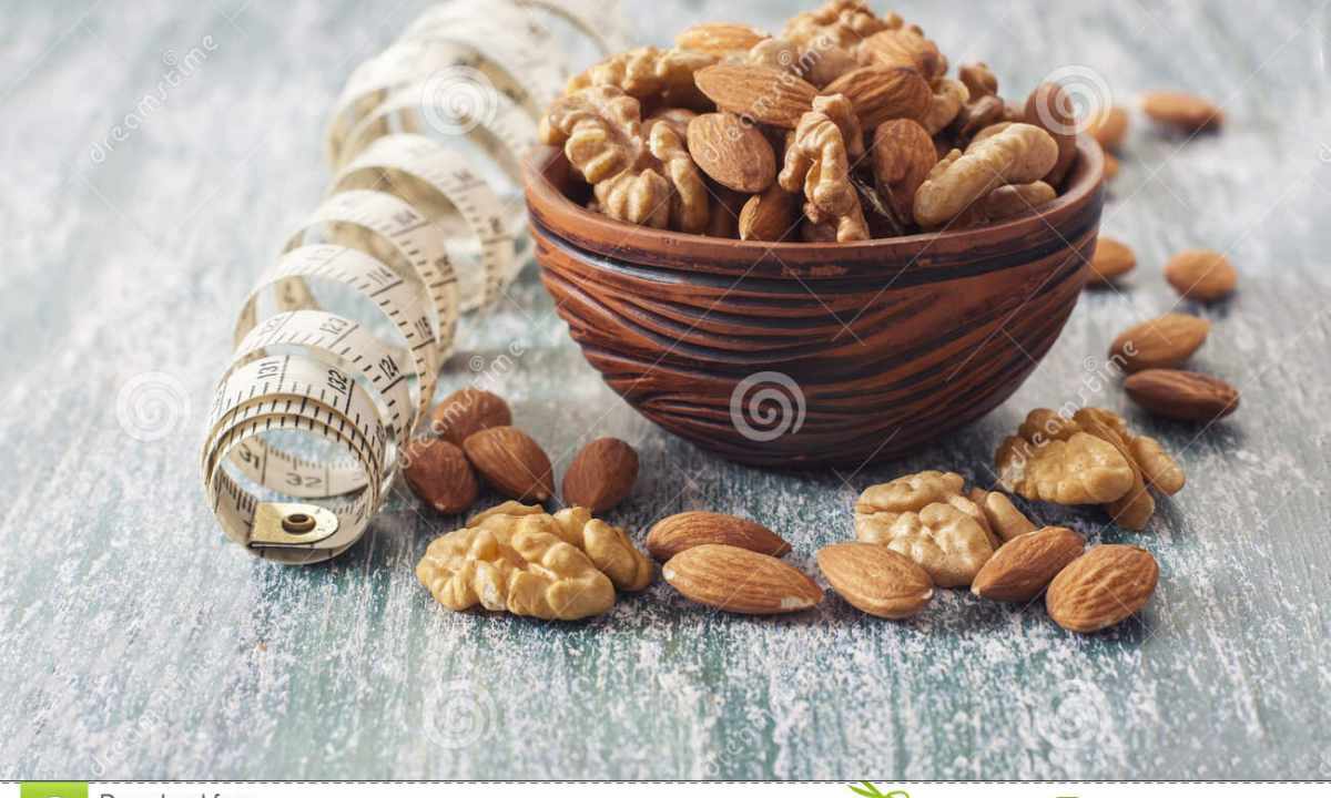 How to lose weight by means of nuts