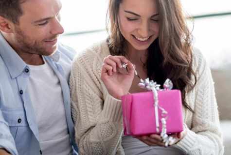 How to make gifts to men