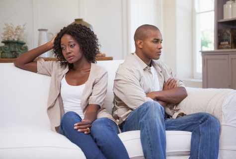 10 things with which women irritate men