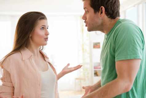 How to behave with the ex-girlfriend of the guy