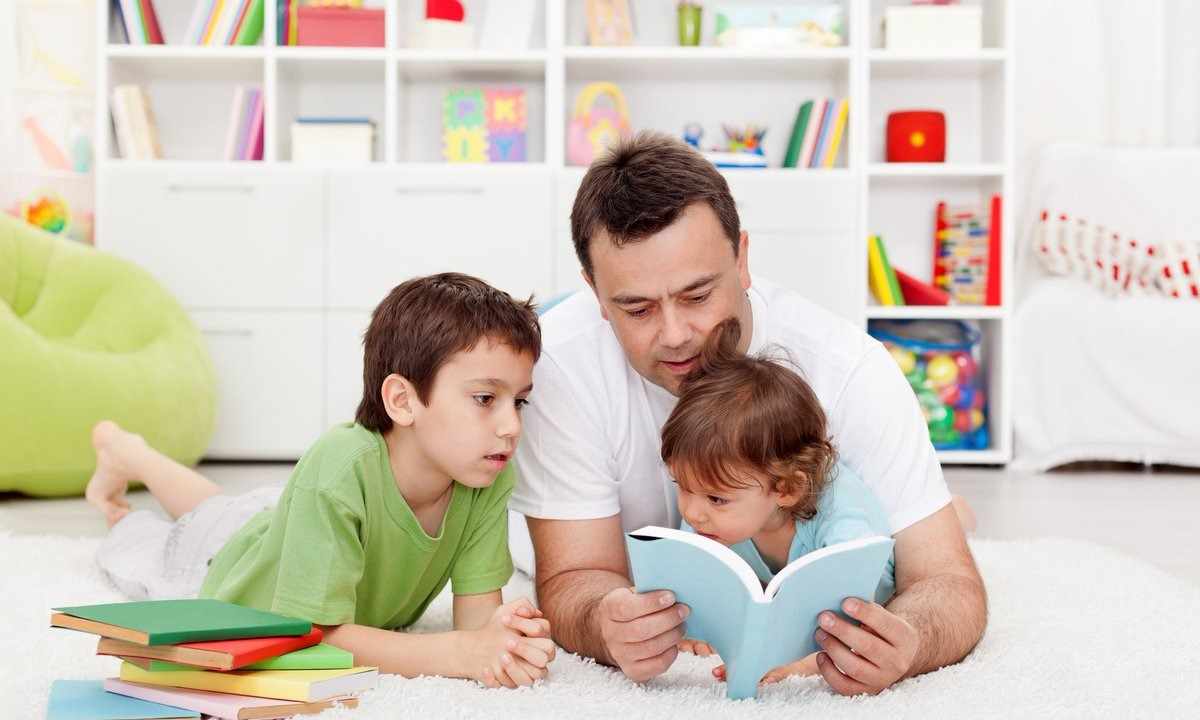 Family reading: stories to children about responsiveness