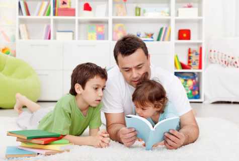 Family reading: stories to children about responsiveness