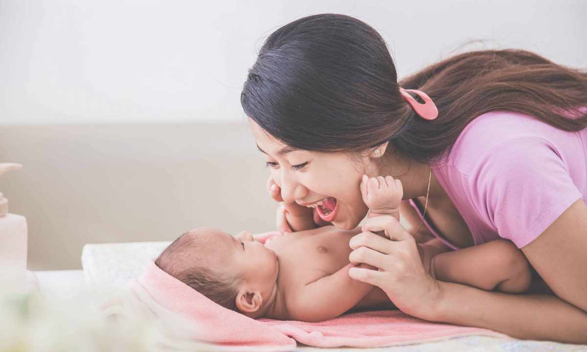 Acquaintance to the newborn: what should be known to young mother?