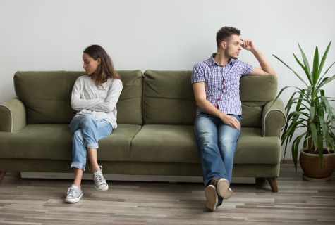 What to do if the husband irritates?