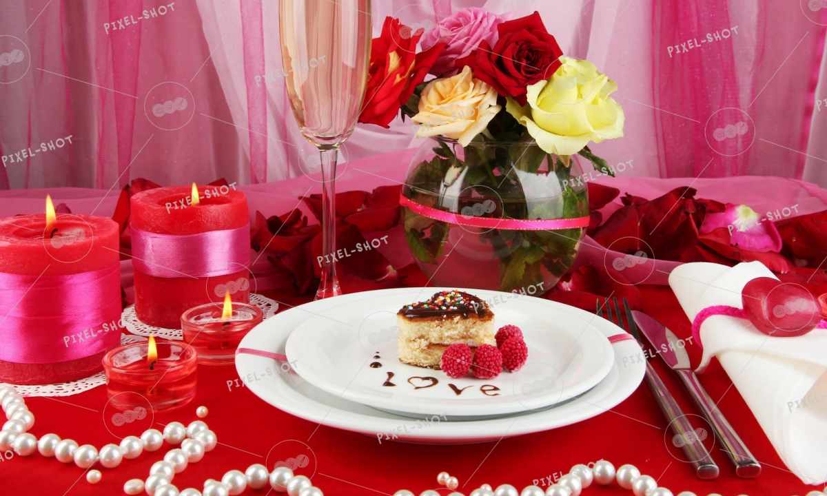How to organize a romantic dinner