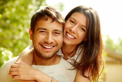 10 things which never do happy couples