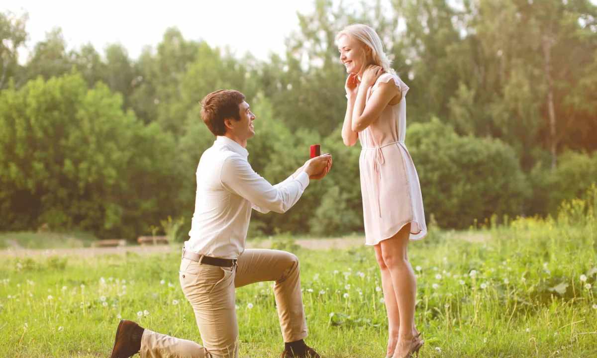 How to persuade the girl to marry