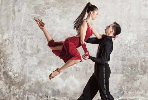 How to learn to dance pair dances
