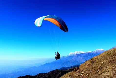 Paragliding — the sport is on the ball bird's flight