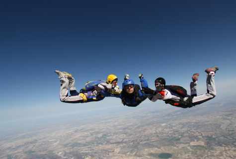 How to be prepared for parachute jump