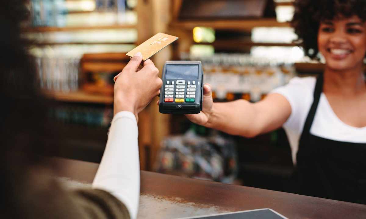 How to seize contactless fight