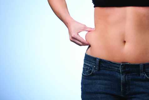 How to remove superfluous from hips and the stomach
