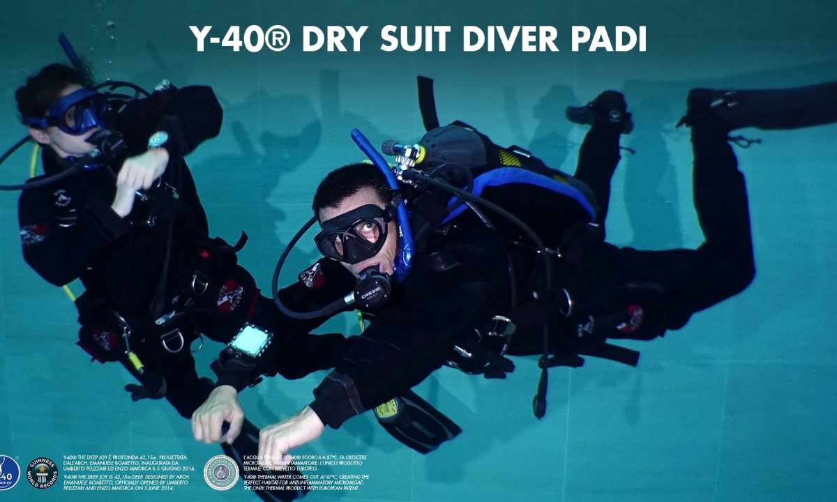 How to choose the suit for scuba diving