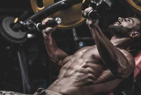 Strong press: how to pump up it in house conditions