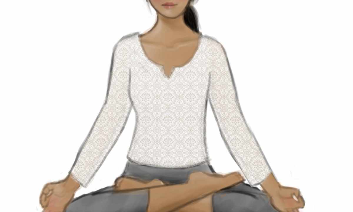How to learn to sit down in the lotus pose