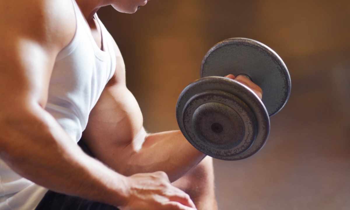 How to pump up the press with dumbbells
