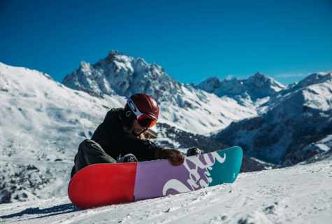 What are famous movies about snowboarders