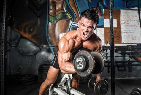 How to pump up the biceps without exercise machines