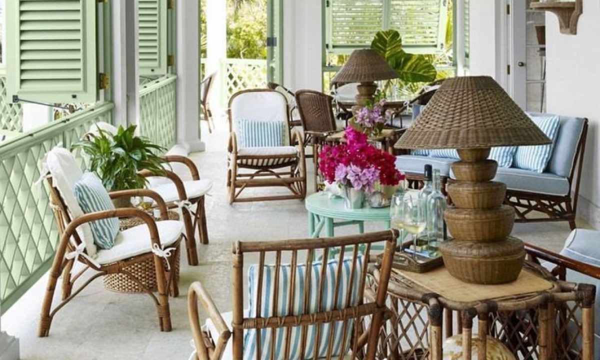 How to decorate verandah