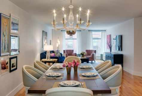 How to arrange the dining room