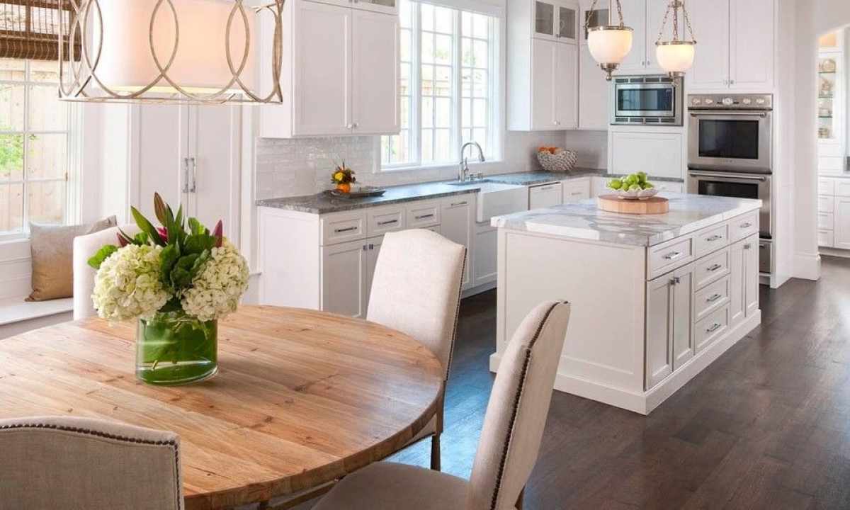 How to combine kitchen and the dining room